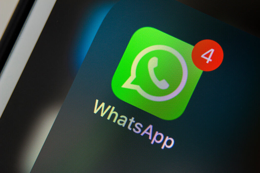 5 Best WhatsApp Spy Apps for Any Need & Budget
